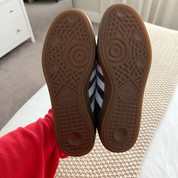 Adidas Spezials - Picture 3 of 3